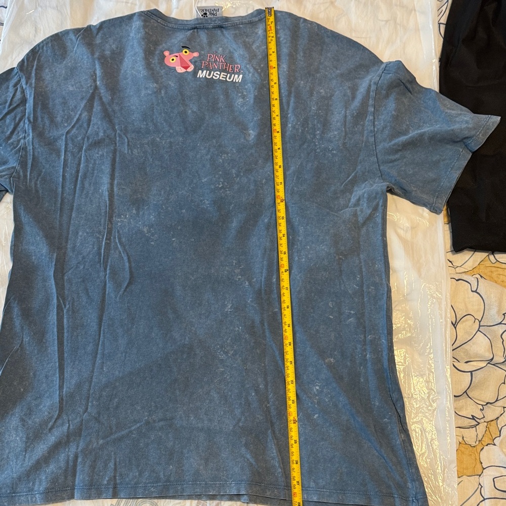 Zara Blue Tee with Pink Panther Museum Graphic - Picture 5 of 7